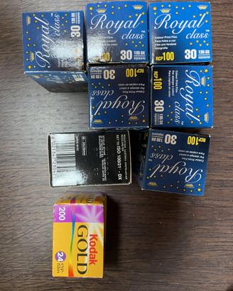 Pellicole rullini 135 e 120 Royal Kodak Gold