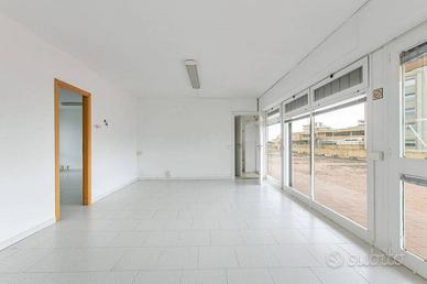 Immobile di 80 m² con 4 locali a Aprilia