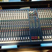 Mixer soundcraft LX7  24 canali