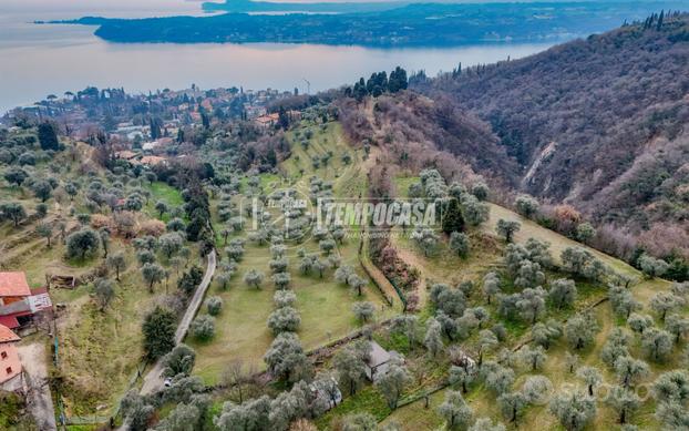 TERRENO AGRICOLO CON VISTA LAGO MOZZAFIATO