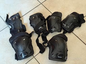 Protezioni Skateboard/Roller Roces M