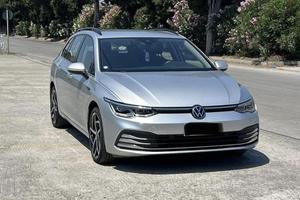 Golf 8 variant 2.0 TDI  Style Dsg