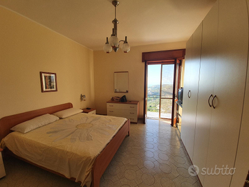 Ammobiliata 4 camere da letto