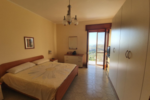 Ammobiliata 4 camere da letto