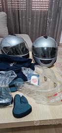  2 caschi modulari compreso di accessori 