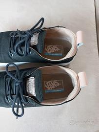 Sneakers VANS nere di pelle stoffa mis. 40.5