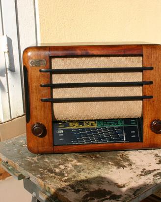 Radio Carisch Veneto restaurata e funzionante