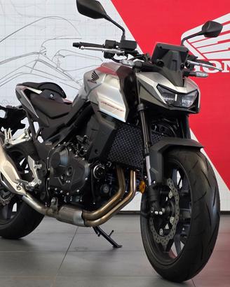 Honda Hornet 750, modello 2025, NUOVA!
