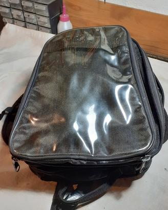 Borsa magnetica serbatoio