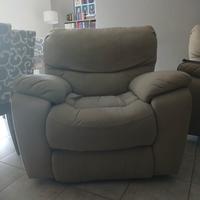 Poltrona reclinabile elettrica
