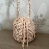 Borsa secchiello uncinetto