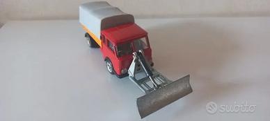 Penny, Autocarro Esadelta con spianatore n. 0/114