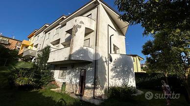 PORZIONE DI QUADRIFAMILIARE A ROGLIANO