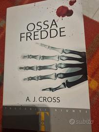 Ossa fredde - A.J. Cross