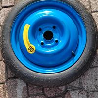 ruotino di scorta per auto