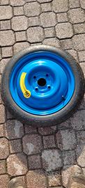 ruotino di scorta per auto