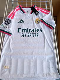 Vinicius #7 Real Madrid 26/27 toppa 15 Champions