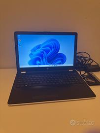 Pc portatile Windows 11  ssd intel core i5 gpu 2gb