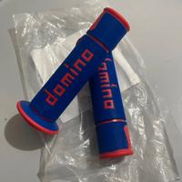 Manopole in gomma nuove