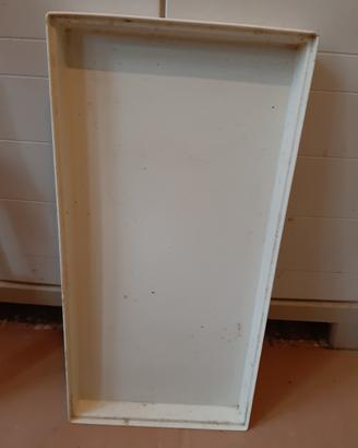 Cassetto per fondo gabbia .