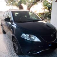 LANCIA YPSILON 0.9 turbo benzina automatica