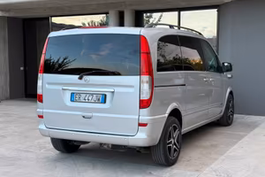 Mercedes Viano 7 posti 2010 con 166.000 km