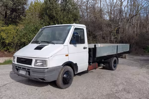 Iveco Daily 35.12 2.8 TDI PC Cabinato Classic
