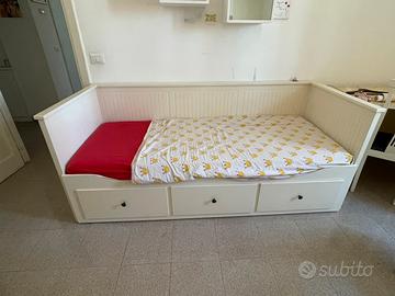 letto IKEA HEMNES