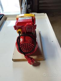 motorino e contenitori 