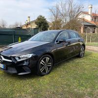 Mercedes A 180 D , 2021, 73000km