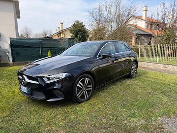 Mercedes A 180 D , 2021, 73000km