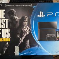 PS4 con 12 giochi e 2 joypad