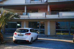 Locale 307 mq + 57 mq Balconi - San Salvo - Mare