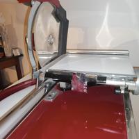 affettatrice manuale bizerba