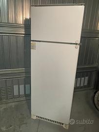 Frigo da incasso Gasfire mantenuta bene