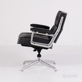 Poltrona Lobby Chair ES 108 – Design Charles e Ray