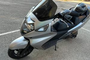 Honda silver wing 400
