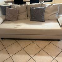 Divano letto in buone condizioni