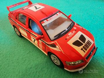 modellino auto Tommy