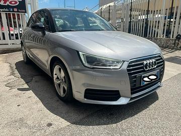 AUDI A1 SPORTBACK AUTOMATICA ! S- TRONIC