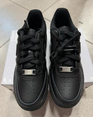 Nike Air Force 1 Low Nere, taglia 42