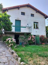 Villetta a Como (CO)