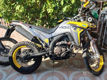Voge 300 rally