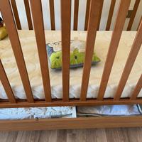 GRATIS - lettino culla in legno in buono stato