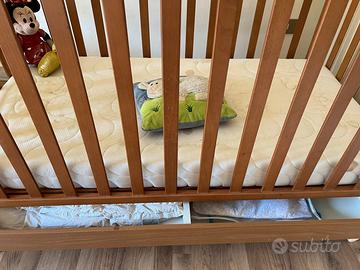 GRATIS - lettino culla in legno in buono stato