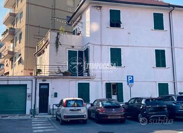 APPARTAMNETO, CENTRO, PIAZZA MORELLI 2, PIETRA LIG