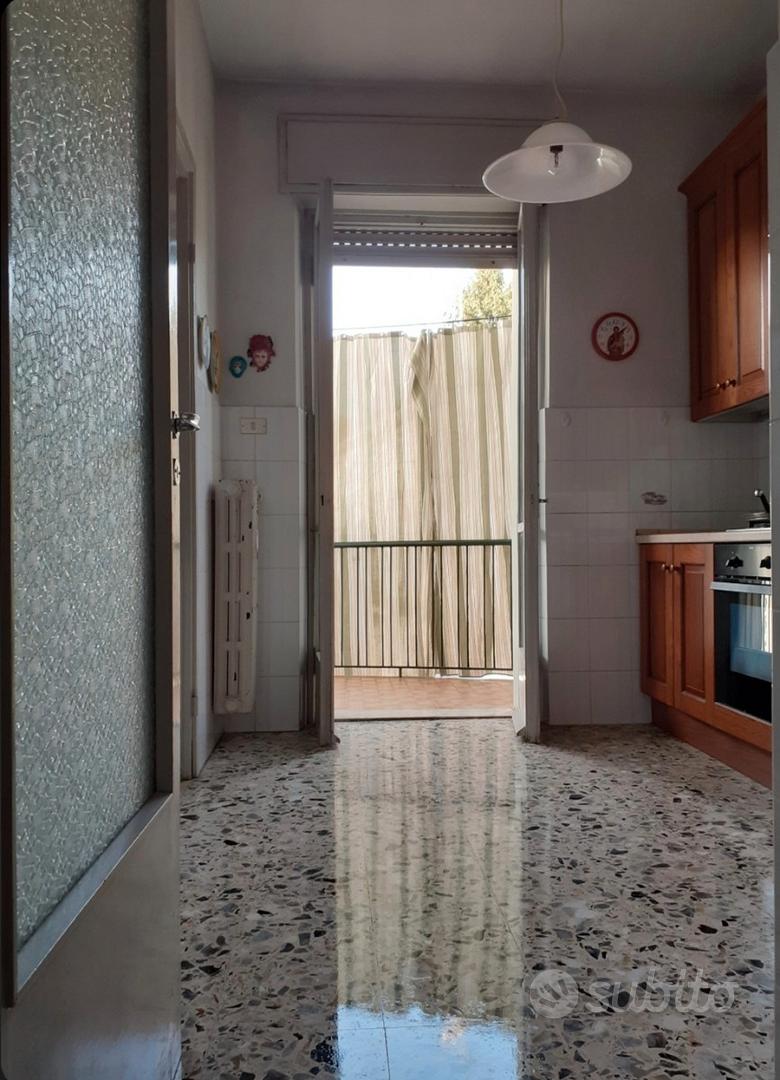 Appartamento – Vercelli, Porta Torino, L'Isola - Vista 4
