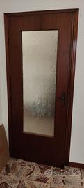 Stock 4 Porte Interne in Legno Noce con vetro.