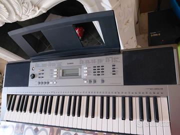 Tastiera Elettronica Yamaha PSR-E353 (61 Tasti Din