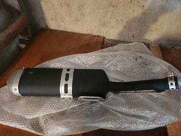 scarico tenere 700 
